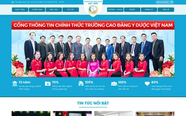 Mẫu web trường học y dược