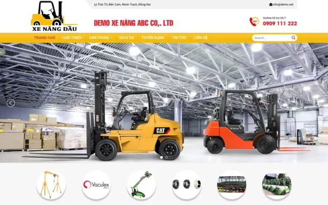 Mẫu web bán xe nâng 1